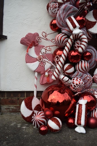 giant candy cane christmas decorations